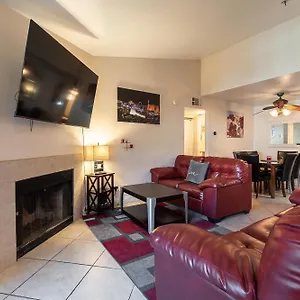 https://2-bed-2-bath-condo-located-near-rio-in-las-vegas.las-vegashotels.net